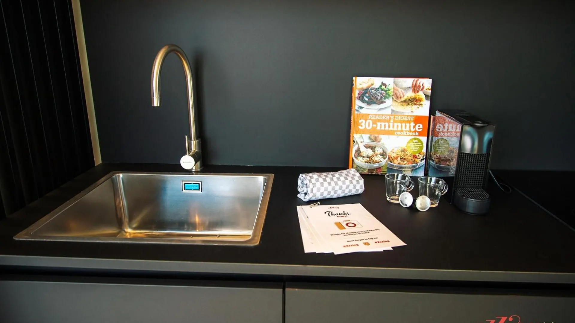 Your Luxury Retreat At Mercury Towers Saint Julian's Apartment