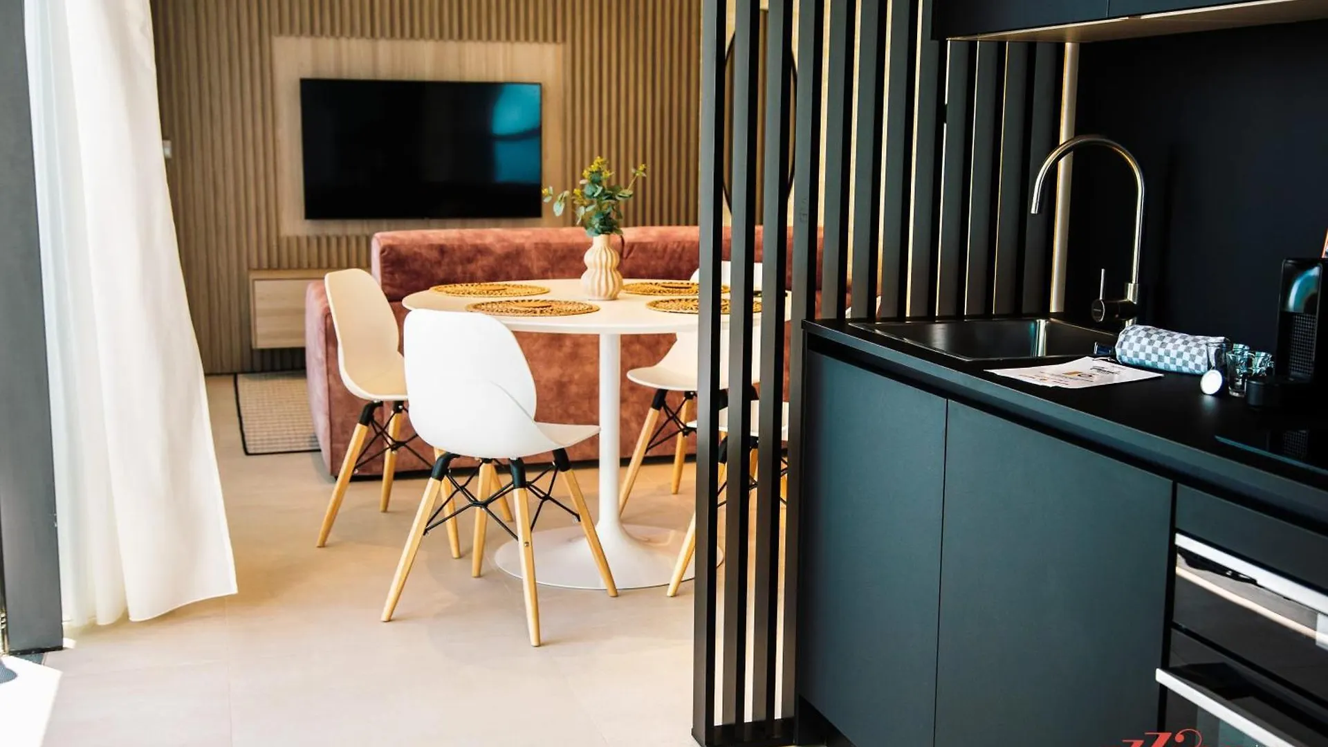 Your Luxury Retreat At Mercury Towers Saint Julian's